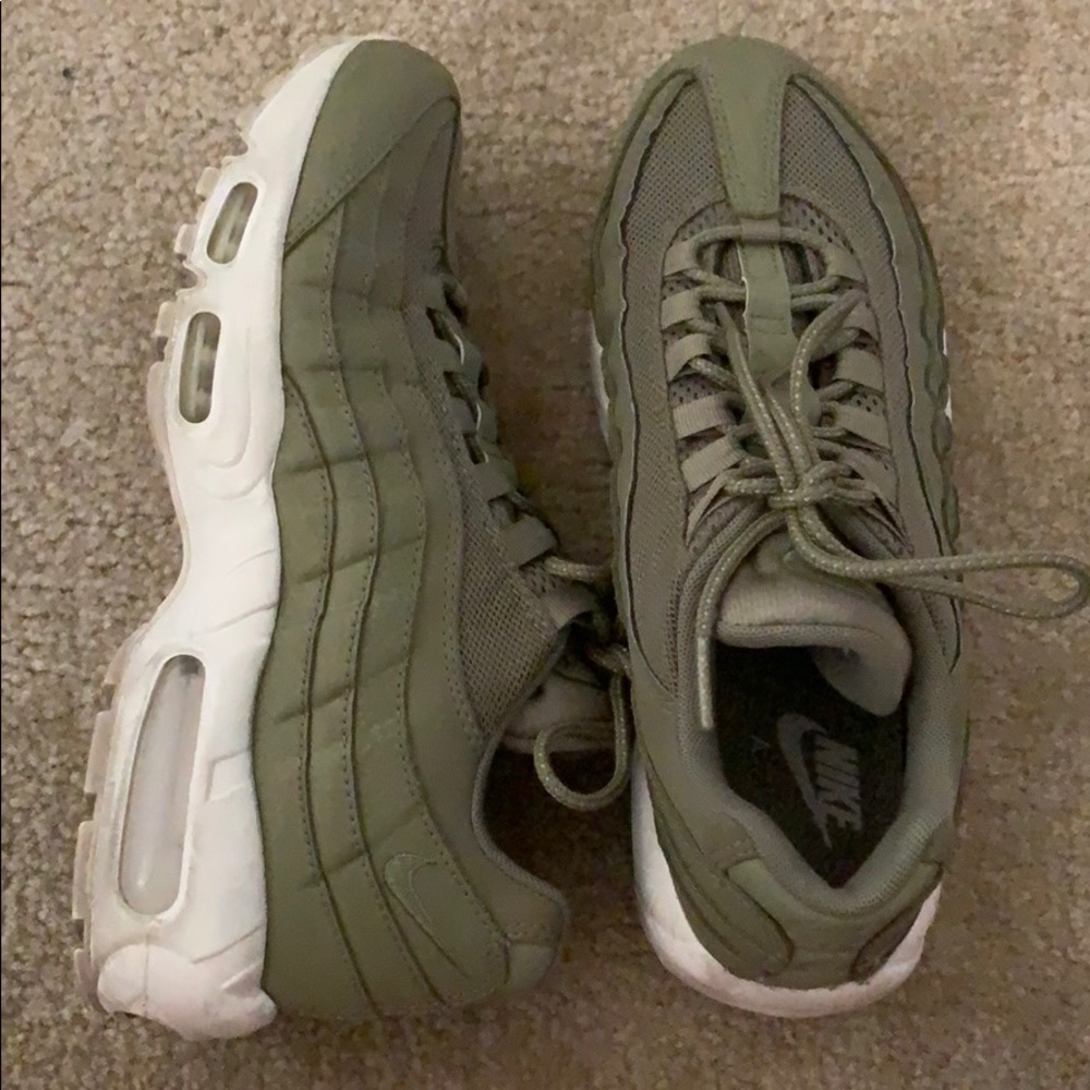 Nike Air Max 95 Dark Green